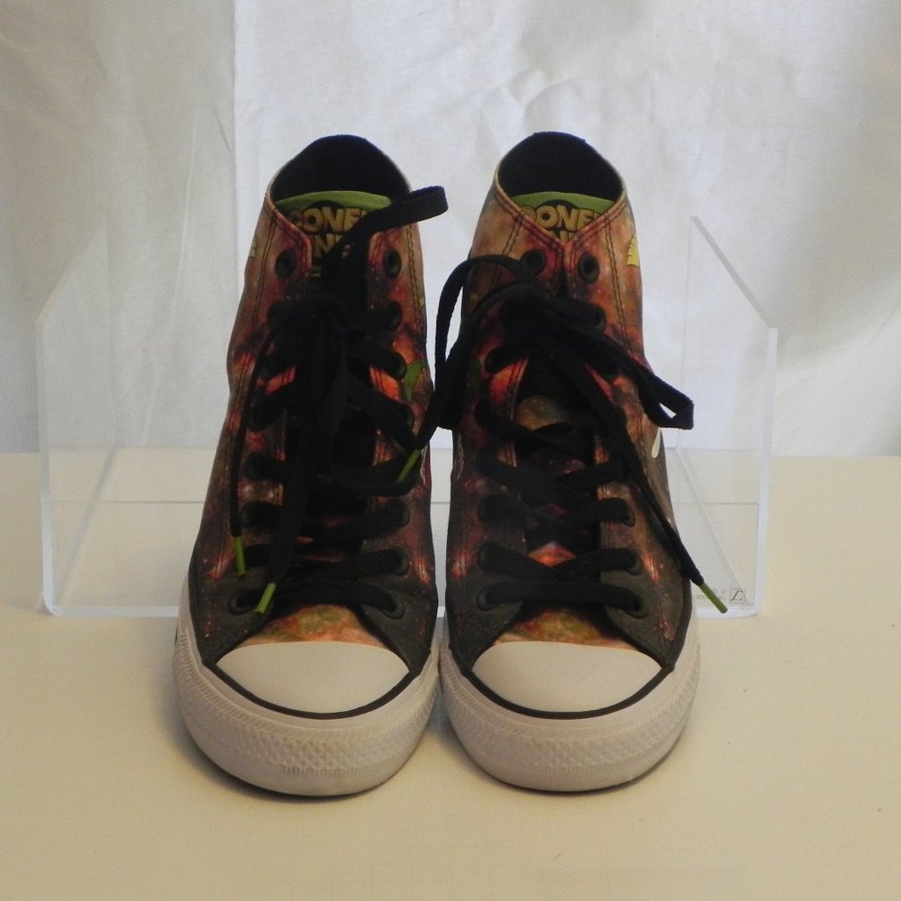 Looney Tunes Marvin the Martian Chuck Taylor Converse